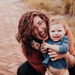 Meet your Posher, Sela